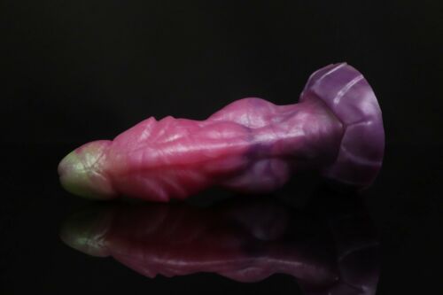 dragon masturbator